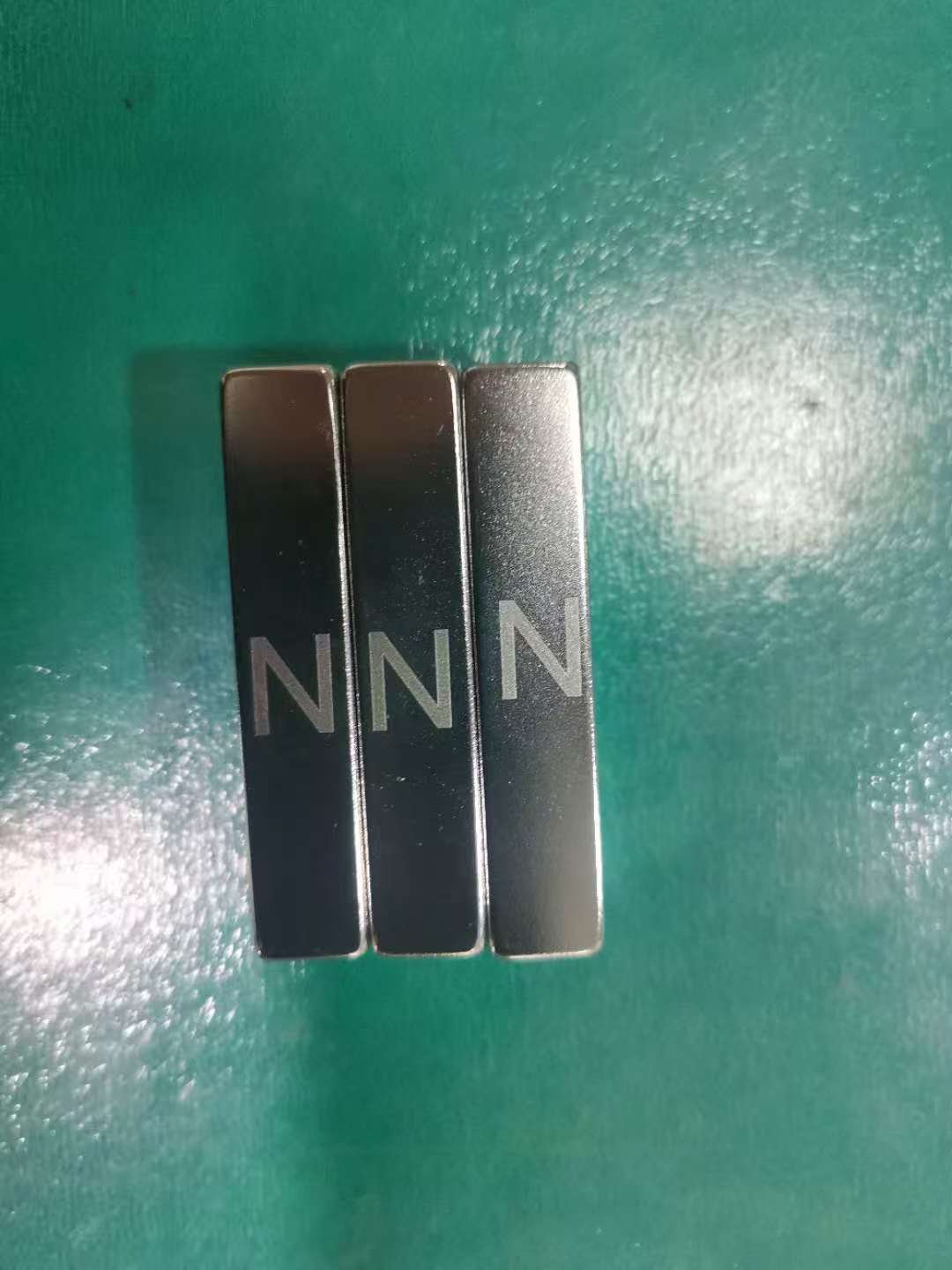 Laser-marked N pole on nickel-plated neodymium block magnets